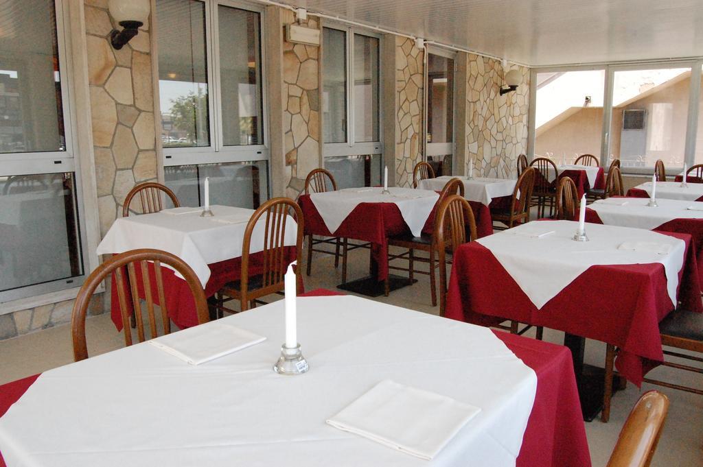 Hotel Ristorante Novara Expo Bareggio Екстер'єр фото